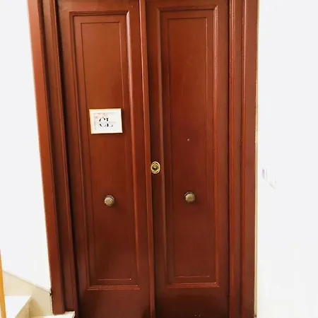 Casa Larrosa